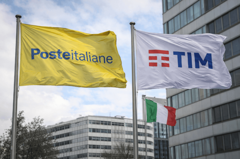 Poste Italiane lancia un’OPA su TIM da 10,8 miliardi: lo Stato tornerà sopra il 50%