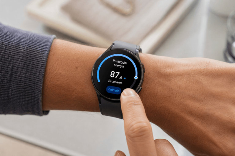 Samsung presenta le nuove funzionalità AI di Galaxy Watch per una gestione della salute più intelligente Samsung presenta le nuove funzionalità AI di Galaxy Watch per una gestione della salute più intelligente
