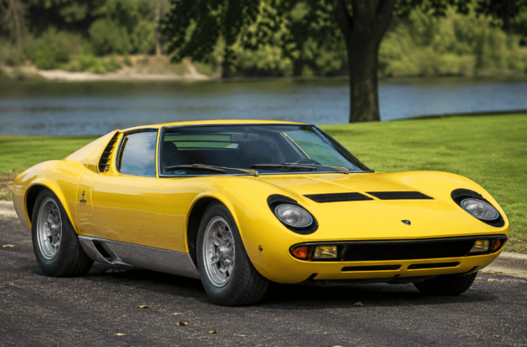 Lamborghini Miura SV compie 55 anni: la prima Super Veloce che ha rivoluzionato il concetto di supercar