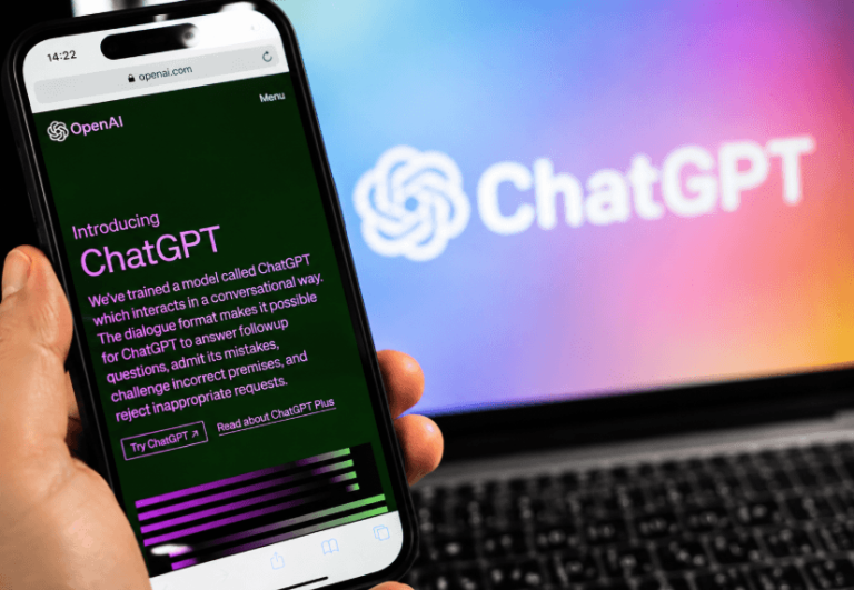 OpenAI aggiorna ChatGPT: GPT-5.6 Luna arriva agli utenti gratuiti con chat di testo illimitate OpenAI aggiorna ChatGPT: GPT-5.6 Luna arriva agli utenti gratuiti con chat di testo illimitate